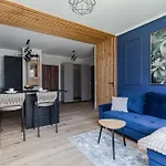 Апартаменты Superapart Podskarbinska 34